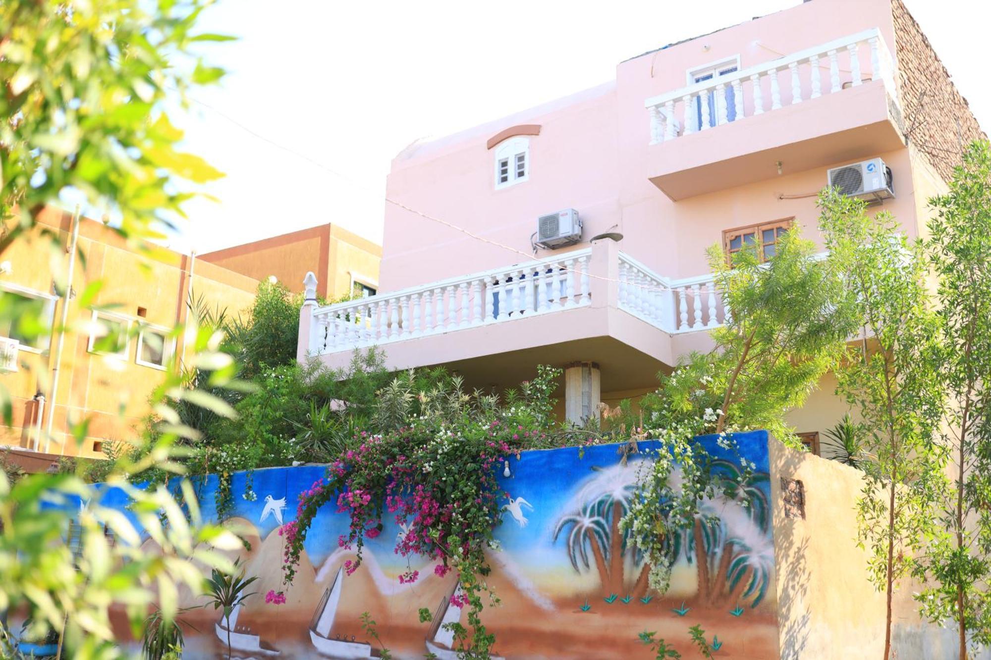Luxor Nile View Flats Apartman Kültér fotó